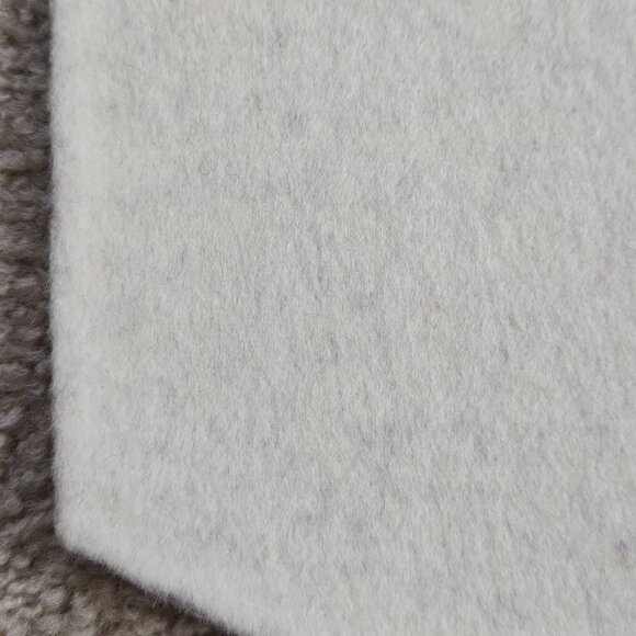 NWOT Wool & Cashmere Minimalist Scarf With Angled Ends Soft Brushed Nap - Picture 10 of 13